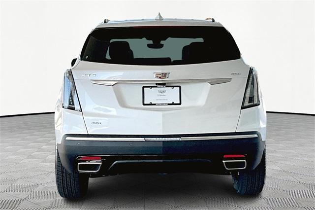 new 2025 Cadillac XT5 car, priced at $64,190