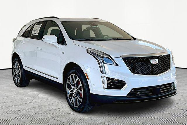 new 2025 Cadillac XT5 car, priced at $59,690