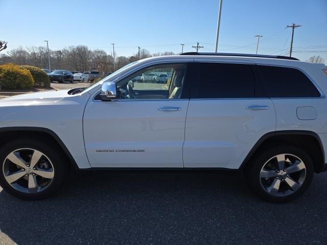 used 2015 Jeep Grand Cherokee car, priced at $15,238