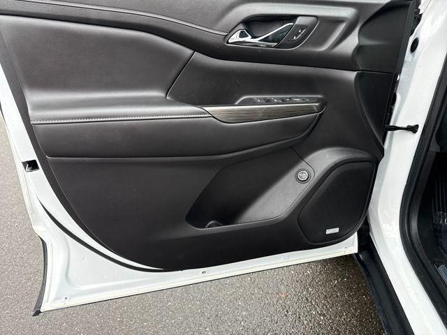 used 2023 GMC Acadia car, priced at $27,903