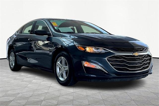 used 2019 Chevrolet Malibu car, priced at $9,000
