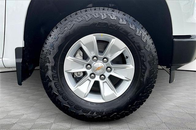 new 2025 Chevrolet Silverado 1500 car, priced at $41,005