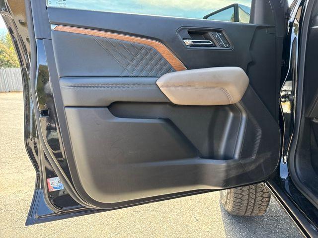 used 2024 GMC Canyon car, priced at $47,649