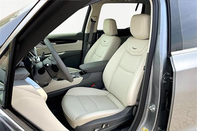 new 2025 Cadillac XT6 car, priced at $59,240