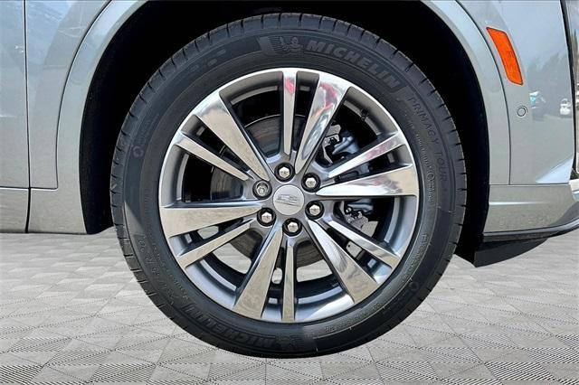 new 2025 Cadillac XT6 car, priced at $59,240