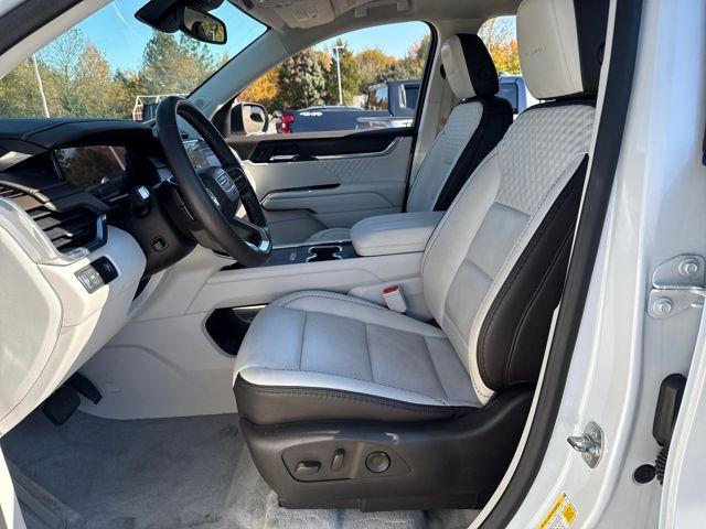 used 2024 GMC Acadia car, priced at $45,793