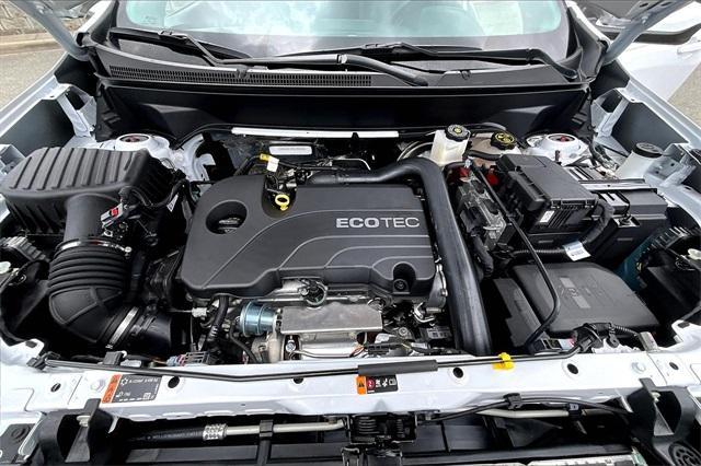 used 2022 Chevrolet Equinox car, priced at $22,290