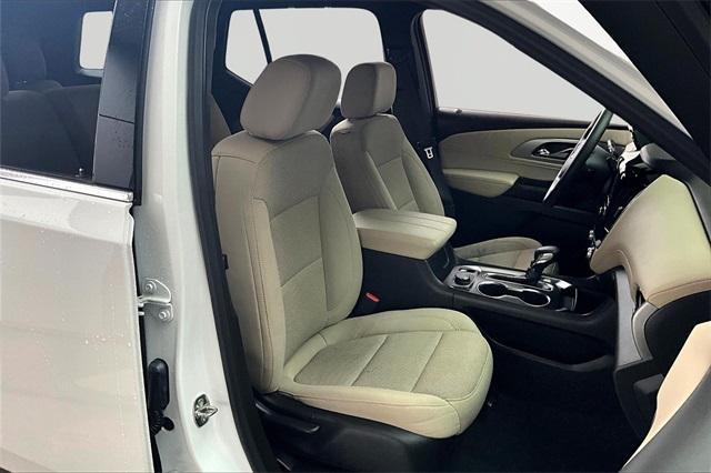 used 2022 Chevrolet Traverse car, priced at $27,000
