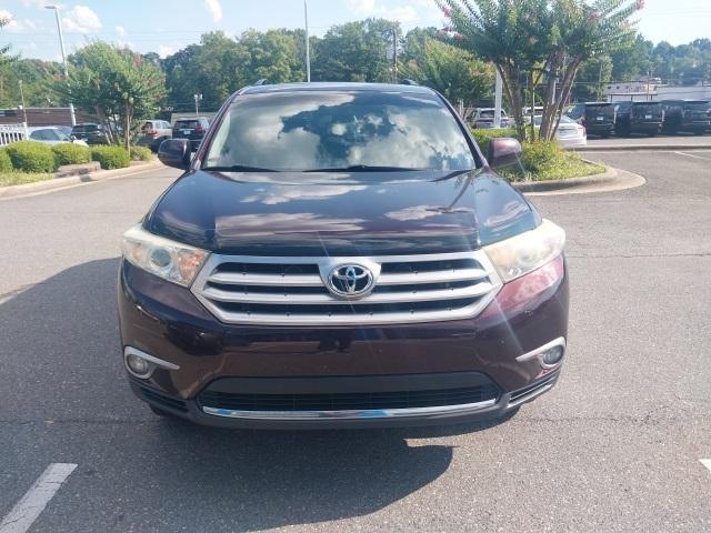 used 2012 Toyota Highlander car, priced at $13,999