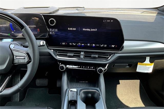 new 2025 Chevrolet Equinox EV car, priced at $46,334