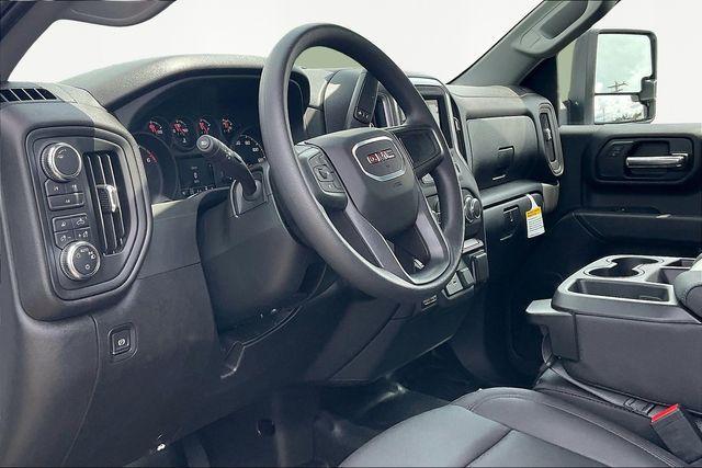 new 2025 GMC Sierra 2500 car, priced at $47,085