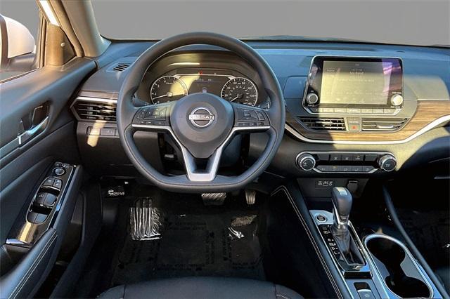 used 2023 Nissan Altima car, priced at $22,710