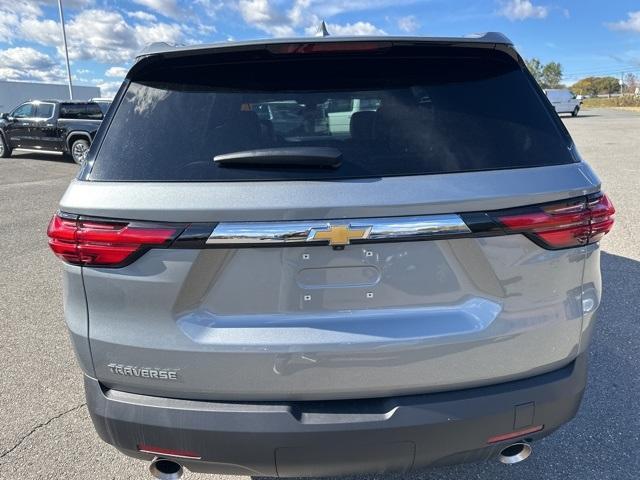 used 2023 Chevrolet Traverse car, priced at $32,723