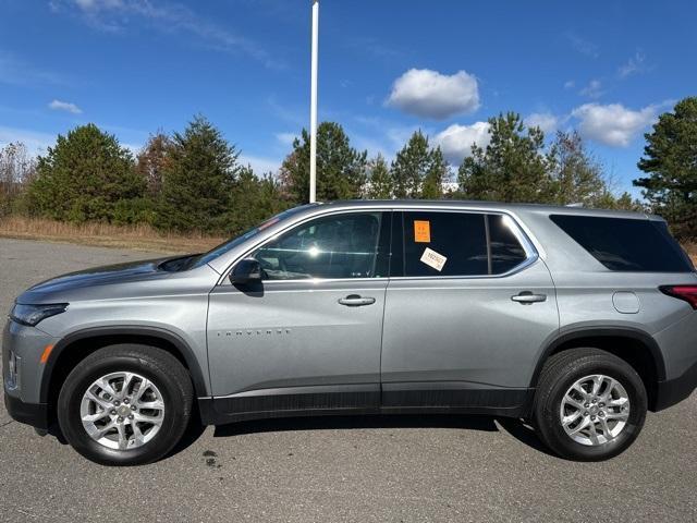 used 2023 Chevrolet Traverse car, priced at $32,723