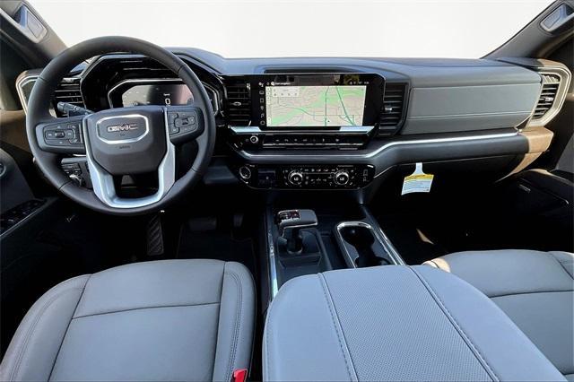 new 2025 GMC Sierra 1500 car, priced at $59,370