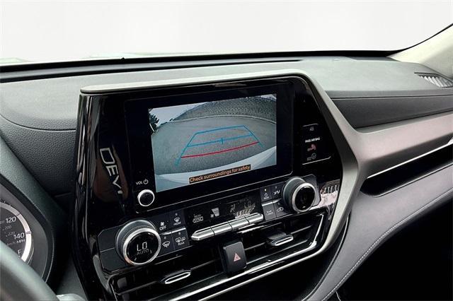 used 2023 Toyota Highlander car, priced at $37,938