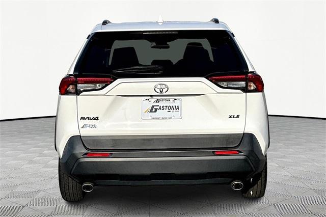 used 2019 Toyota RAV4 car, priced at $22,012