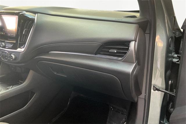 used 2023 Chevrolet Traverse car, priced at $27,368