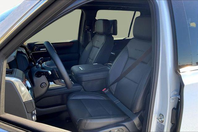 new 2026 GMC Yukon XL car, priced at $97,365