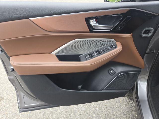 used 2023 Acura MDX car, priced at $40,839