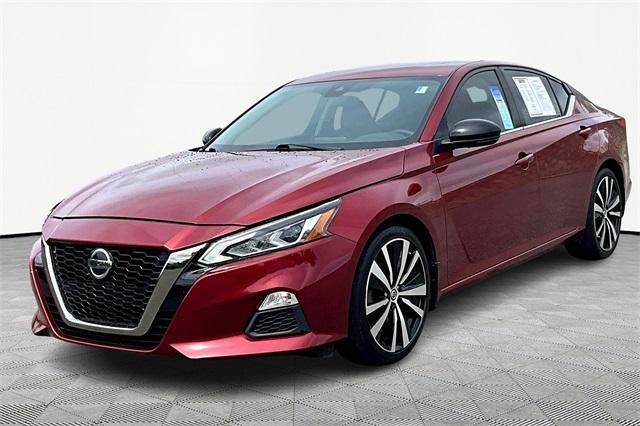 used 2020 Nissan Altima car, priced at $17,127