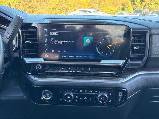 used 2023 Chevrolet Silverado 1500 car, priced at $38,005