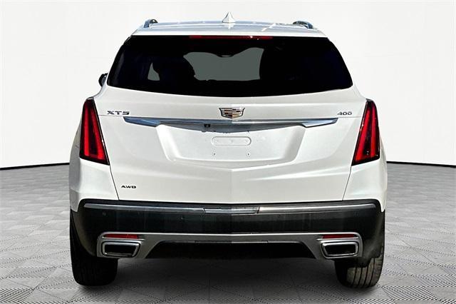 used 2021 Cadillac XT5 car, priced at $34,061