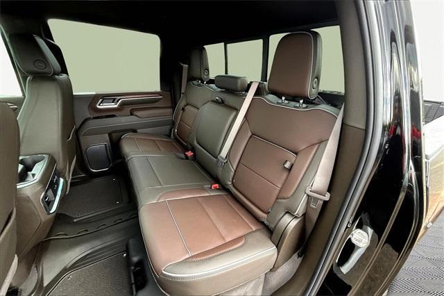 new 2025 GMC Sierra 2500 car, priced at $88,600