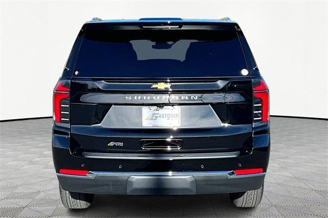 new 2025 Chevrolet Suburban car, priced at $64,595