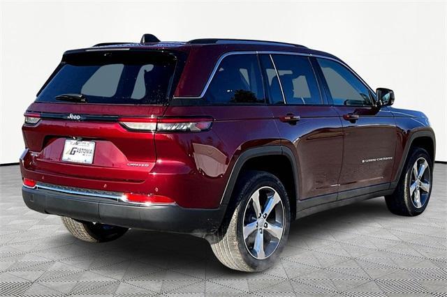 used 2022 Jeep Grand Cherokee car, priced at $33,101