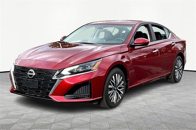 used 2023 Nissan Altima car, priced at $22,377