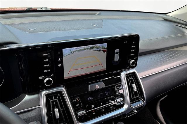used 2023 Kia Sorento car, priced at $33,138