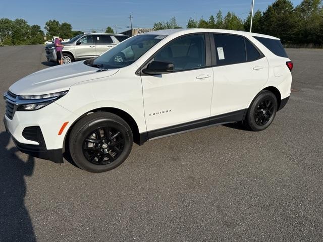 used 2023 Chevrolet Equinox car, priced at $26,500