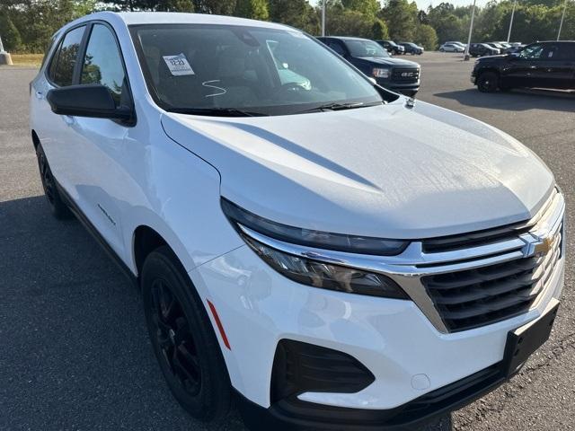 used 2023 Chevrolet Equinox car, priced at $26,500