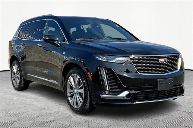 used 2025 Cadillac XT6 car, priced at $47,577