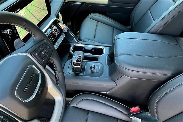 new 2025 GMC Sierra 1500 car, priced at $70,455