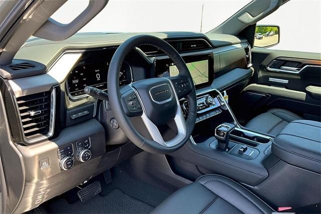 new 2025 GMC Sierra 1500 car, priced at $70,455