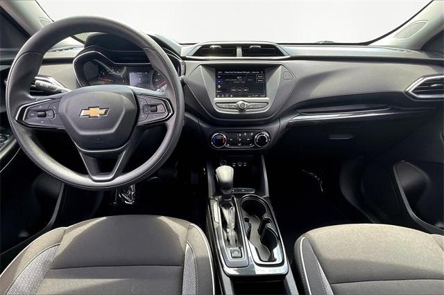used 2023 Chevrolet TrailBlazer car, priced at $24,516