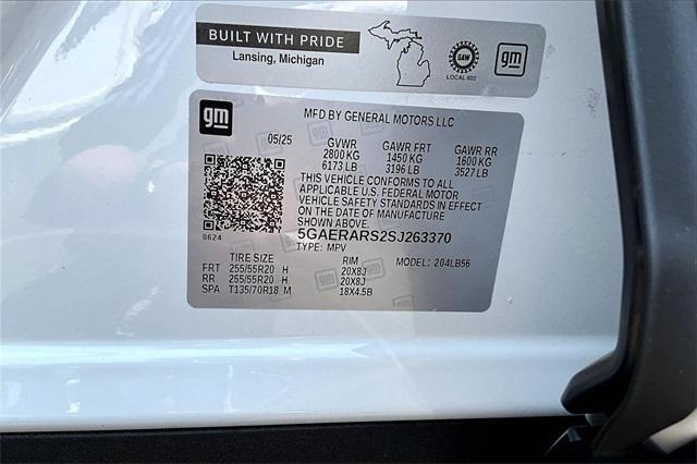new 2025 Buick Enclave car, priced at $43,335