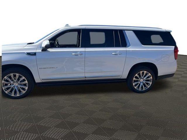 used 2022 GMC Yukon XL car, priced at $65,899