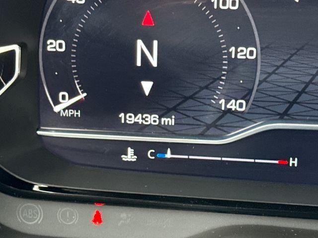 used 2022 GMC Yukon XL car, priced at $65,899