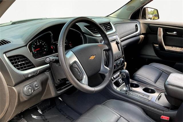 used 2015 Chevrolet Traverse car, priced at $10,000