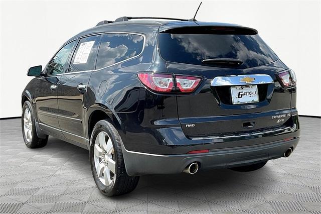 used 2015 Chevrolet Traverse car, priced at $10,000
