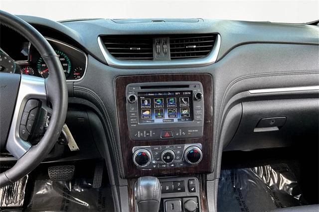 used 2015 Chevrolet Traverse car, priced at $10,000