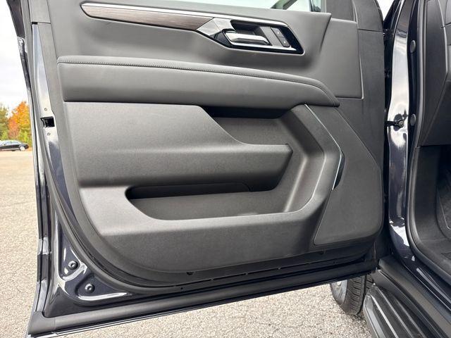 new 2026 Chevrolet Suburban car, priced at $64,790