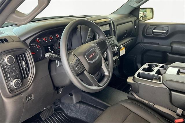 new 2025 GMC Sierra 1500 car, priced at $43,850