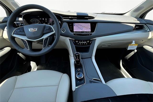 new 2025 Cadillac XT5 car, priced at $59,490