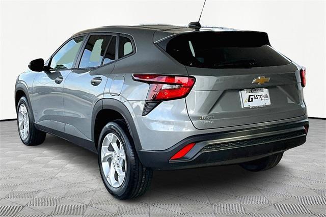 new 2025 Chevrolet Trax car, priced at $23,285
