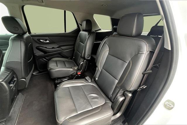 used 2021 Chevrolet Traverse car, priced at $25,099