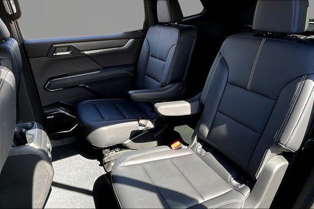 new 2025 GMC Acadia car, priced at $42,675